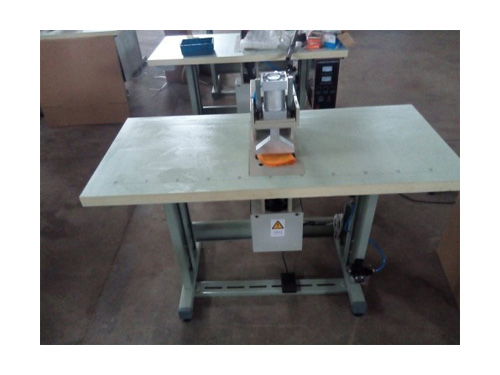 Dust Mask Edge Cutting & Sealing Machine